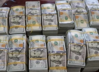 Customs foils attempt to smuggle (83) thousand US dollars at Baghdad International Airport