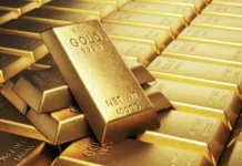 Gold falls to its lowest level in two weeks Gold falls to its lowest level in two weeks