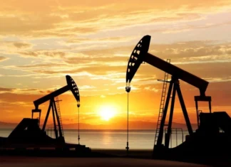 Oil prices rebound amid supply concerns