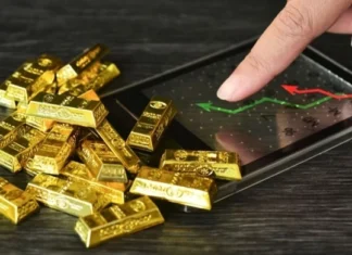 Gold and precious metals continue to suffer monthly losses in global markets.