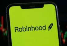 Robinhood Chain transactions drop 42%: What’s next?