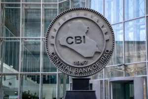 After the visit of an American official.. Iraq prevents 8 local banks from dealing in dollars After the visit of an American official.. Iraq prevents 8 local banks from dealing in dollars