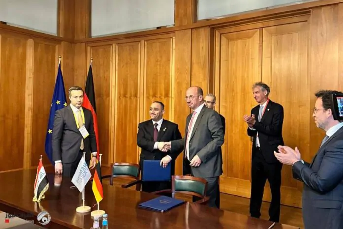 Iraq signs with Siemens to convert burned gas into fuel for electricity within 6 months Iraq signs with Siemens to convert burned gas into fuel for electricity within 6 months