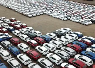 Korea: We sell cars to Iraq for a billion dollars and buy its oil for about 8 billion annually Korea: We sell cars to Iraq for a billion dollars and buy its oil for about 8 billion annually