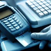 Baghdad Council demands Sweeg monitoring, continuous commissions even if the card is not used