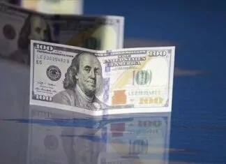 Dollar set to snap 5-week losing run as Fed rate cut bets pared