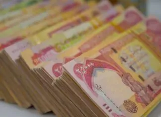 Iraq prepares a special plan for its employees’ salaries, costing 10 trillion dinars