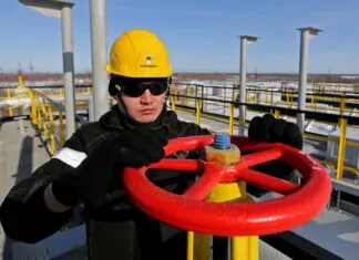 Oil prices fall amid expectations of increased supplies from Iraq and Russia Oil prices fall amid expectations of increased supplies from Iraq and Russia