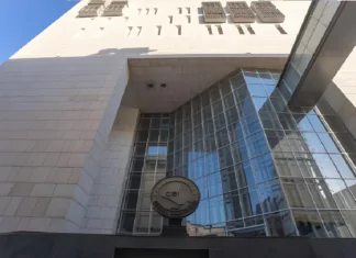 Iraq’s bank deposits drop by over $7B in 2024