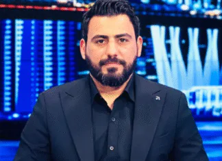 An economic expert told dinaropinions.com: The exchange rate is hostage to the political mood and regional shifts.