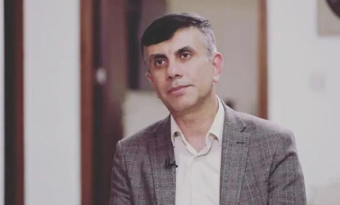 A Kurdish academic sends a message to Al-Sudani The salary crisis has reached a humanitarian collapse. Address the Kurds and don't just accept their government's narrative A Kurdish academic sends a message to Al-Sudani: The salary crisis has reached a "humanitarian collapse." Address the Kurds and don't just accept their government's narrative!