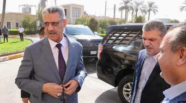Oil Minister Visits Dora Oil Complex in Baghdad