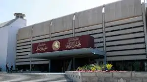 Iraq spends trillions to pass few laws