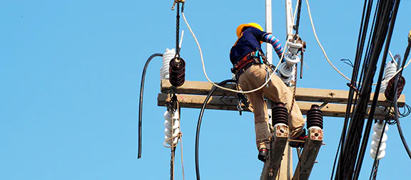 Electricity: Our energy production losses reach 58% and go uncollected.