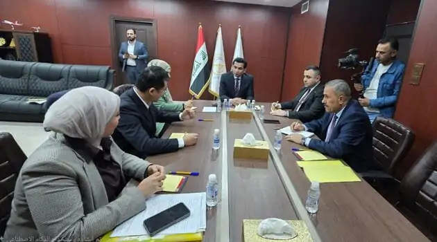 Transport Minister pushes Progress at Nasiriyah Int'l Airport